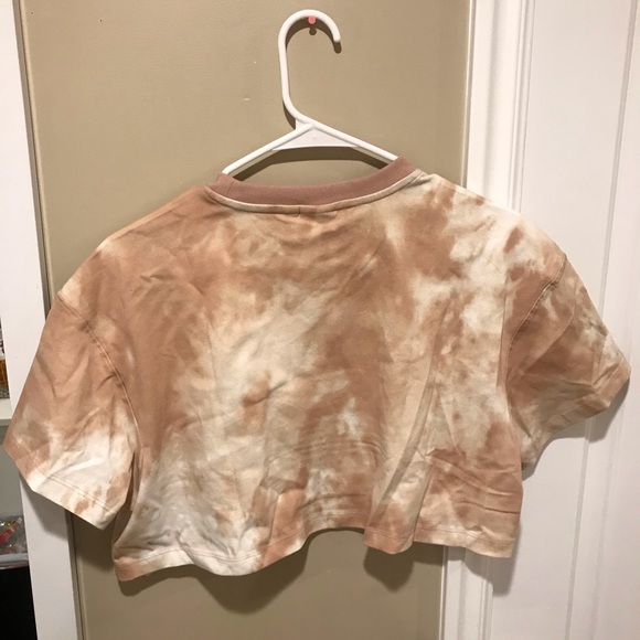 Cropped Adidas Workout Top - Picture 3 of 3